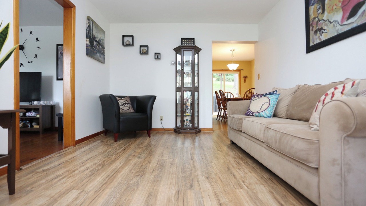 Photo of Livingroom in Milford