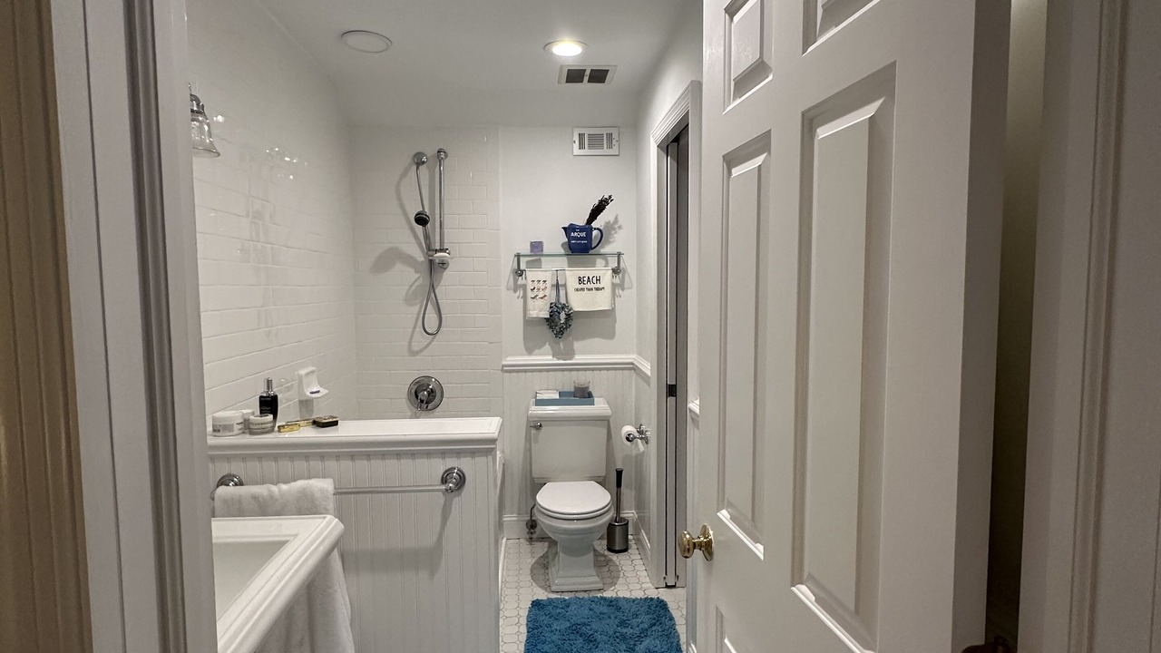 Photo of Bathroom in Village of Southampton