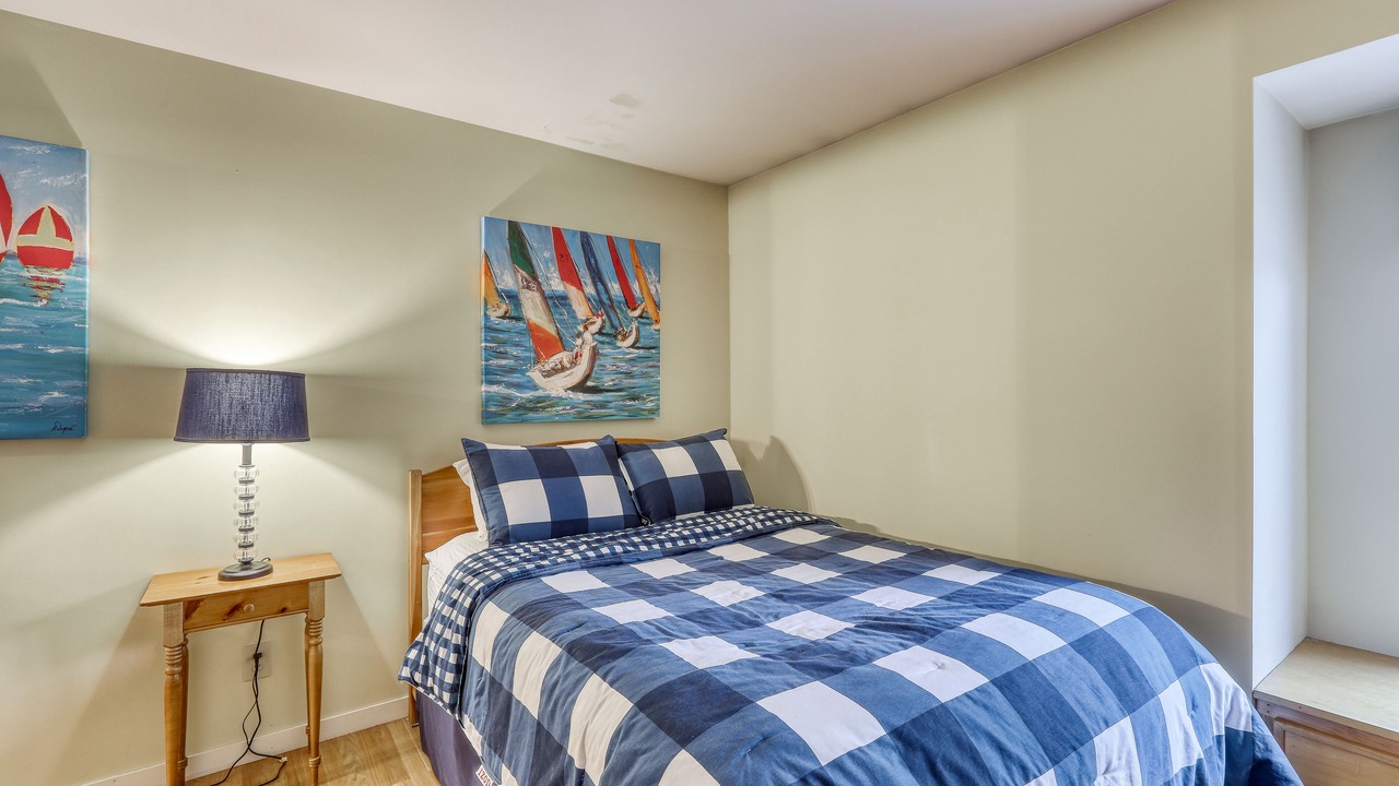 Photo of Bedroom in Warren