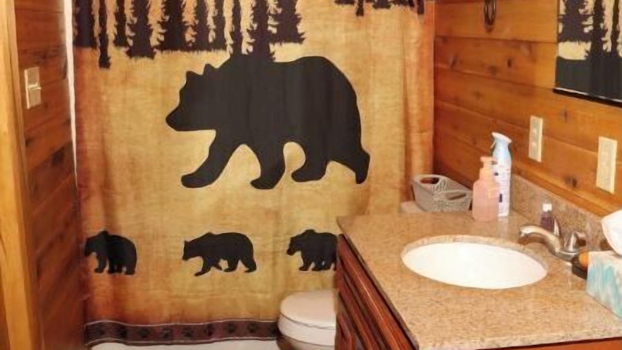 Photo of Bathroom in East Point