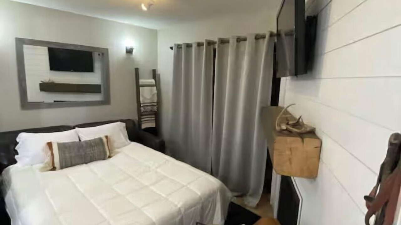 Photo of Bedroom in Great Valley