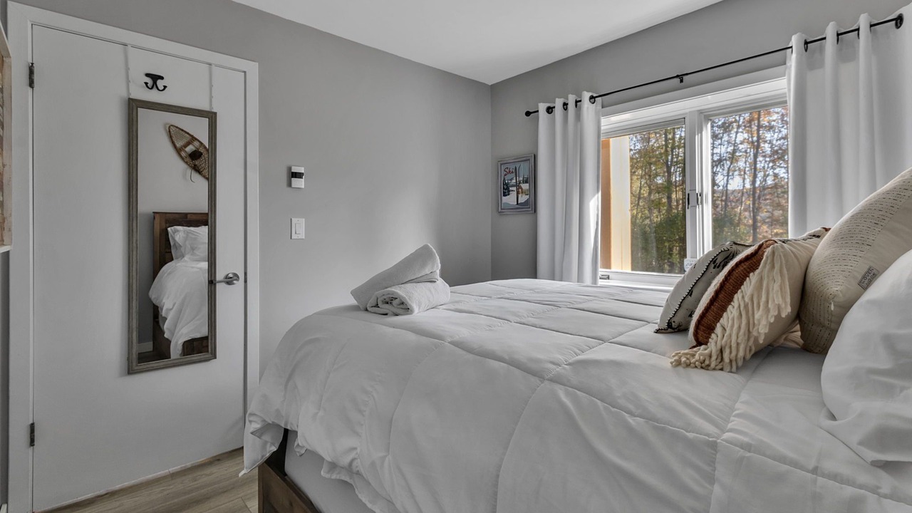Photo of Bedroom in Great Valley