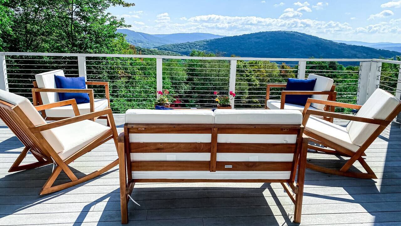 Photo of Patio Balcony in Bovina Center
