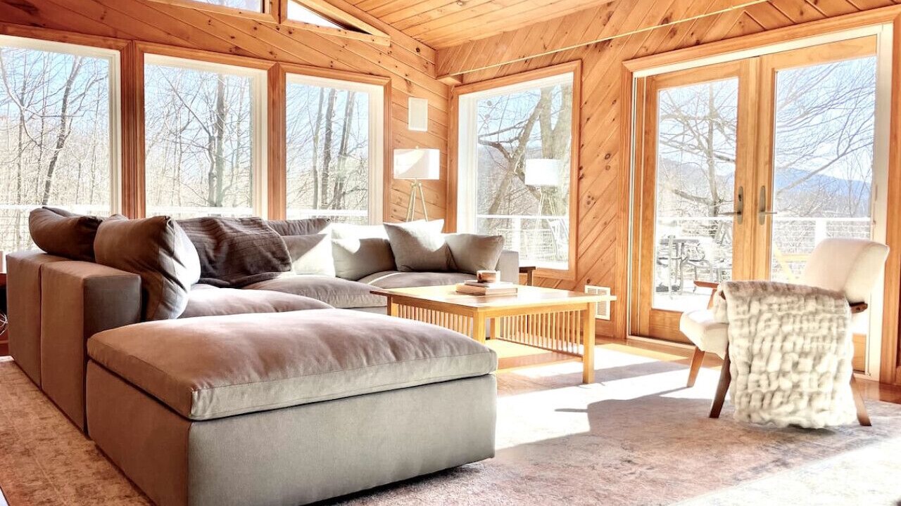 Photo of Livingroom in Bovina Center