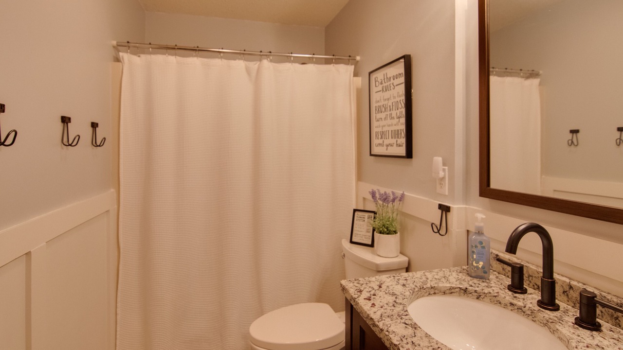 Photo of Bathroom in Thornton