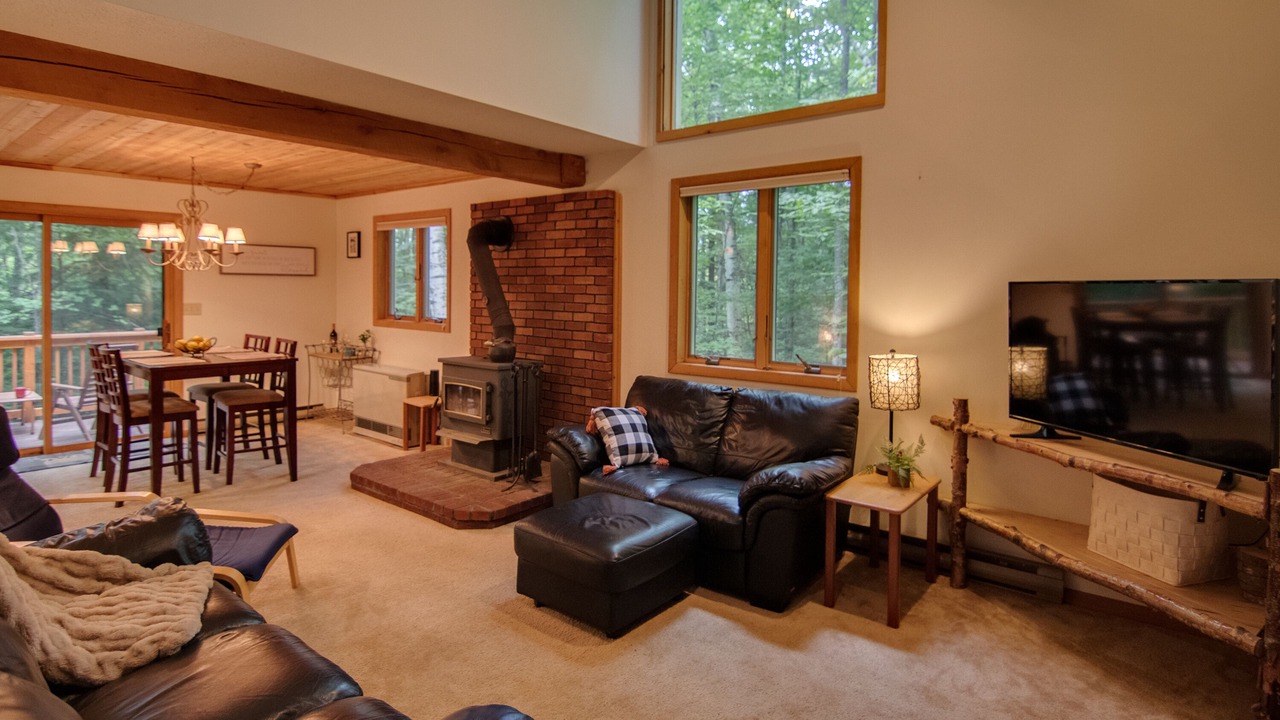 Photo of Livingroom in Thornton