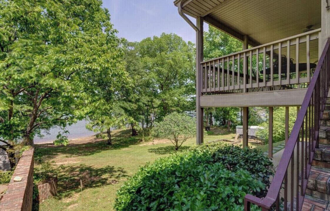 Photo of Outdoor in Clarksville
