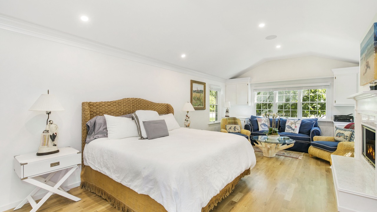 Photo of Bedroom in Westhampton Beach