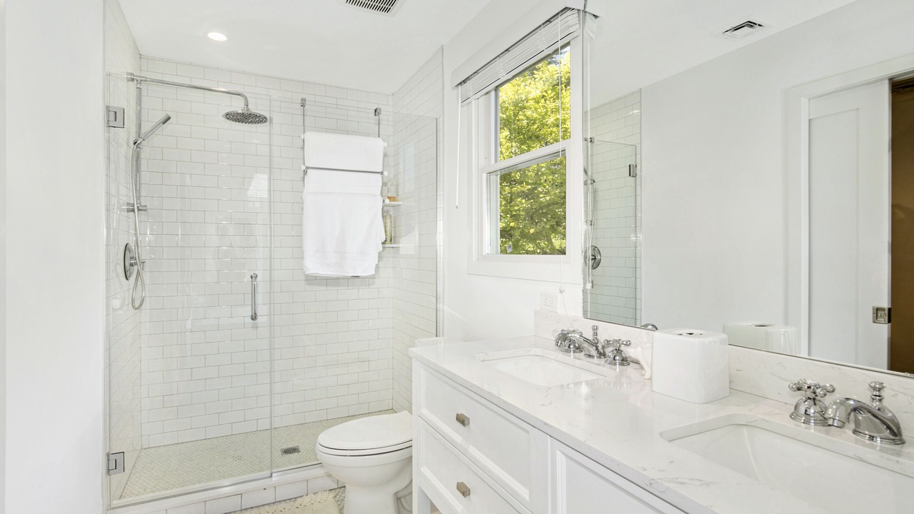 Photo of Bathroom in Westhampton Beach