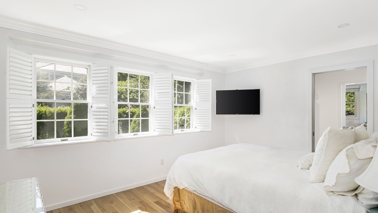 Photo of Bedroom in Westhampton Beach
