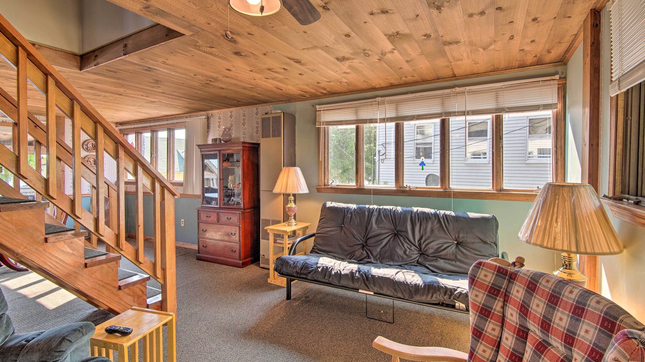 Photo of Bedroom in Weirs Beach