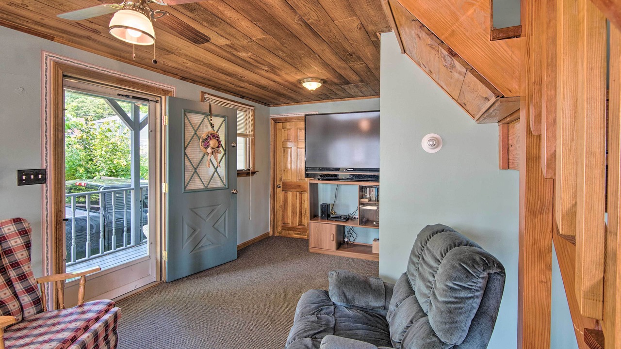 Photo of Bedroom in Weirs Beach