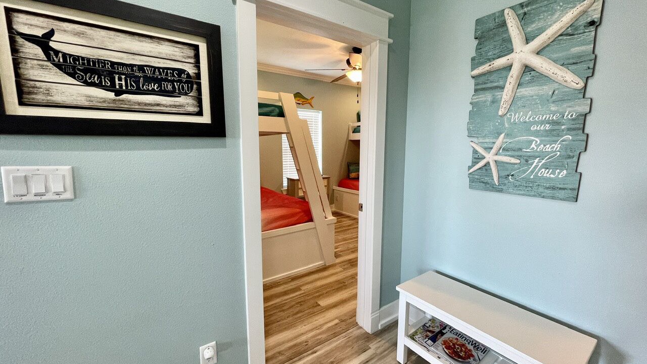 Photo of Bedroom in Port Bolivar