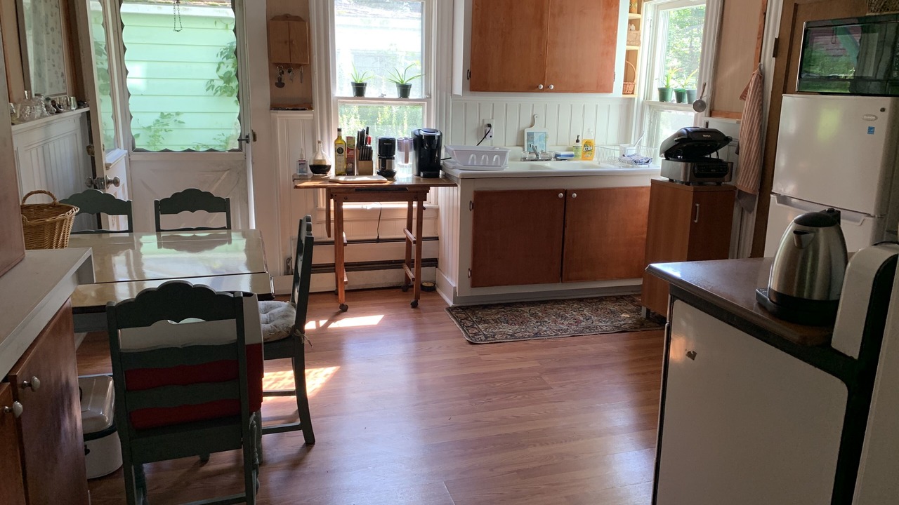 Photo of Kitchen in Beach Lake