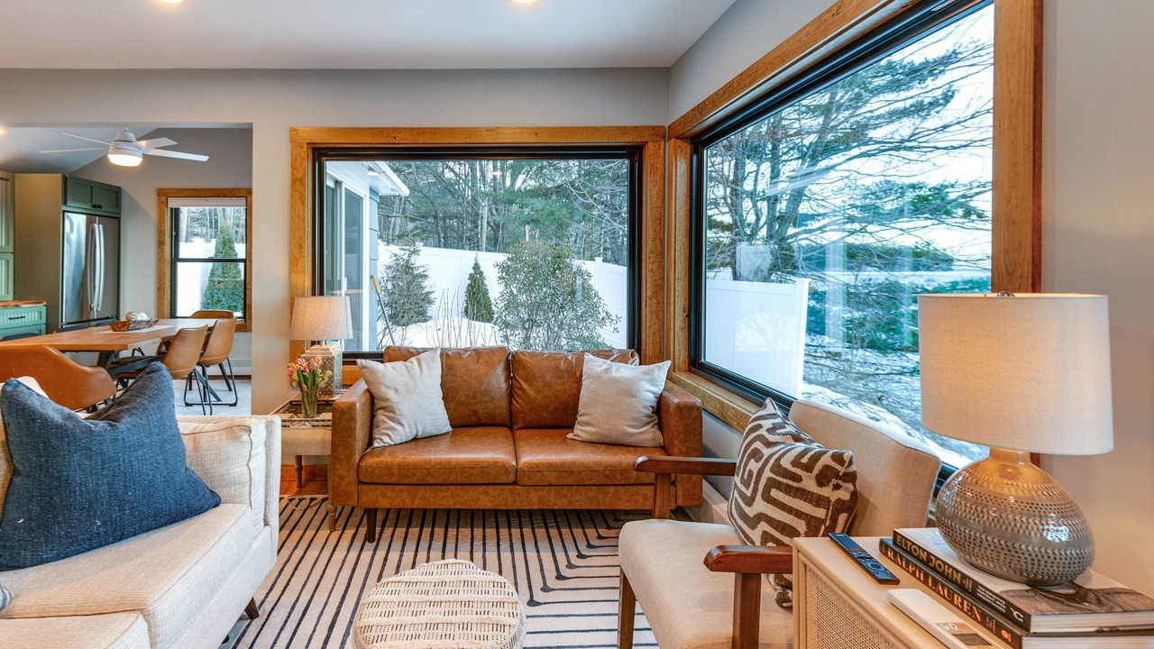 Photo of Livingroom in West Alton