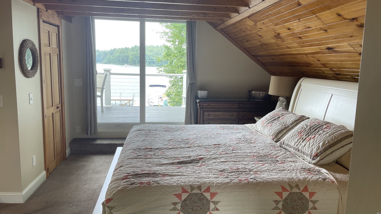 Photo of Bedroom in Raymond