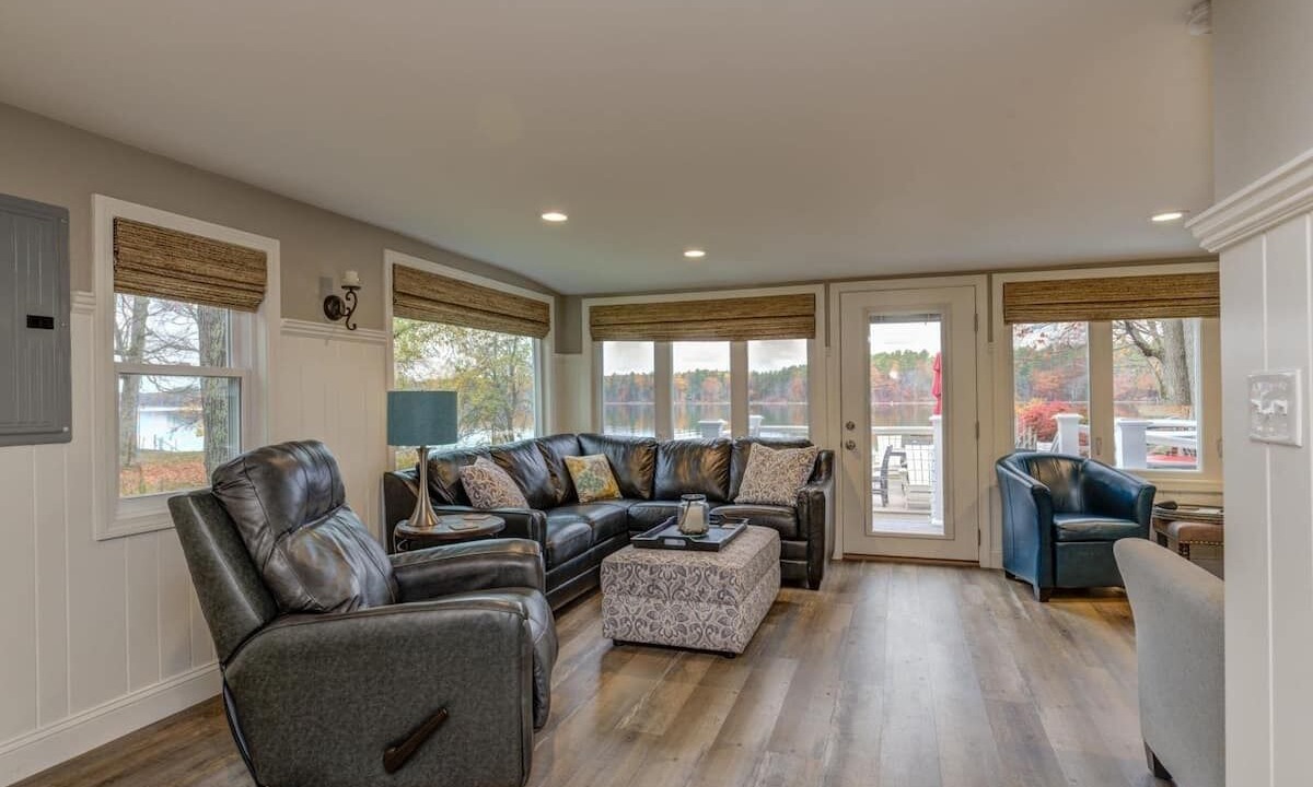 Photo of Livingroom in Raymond