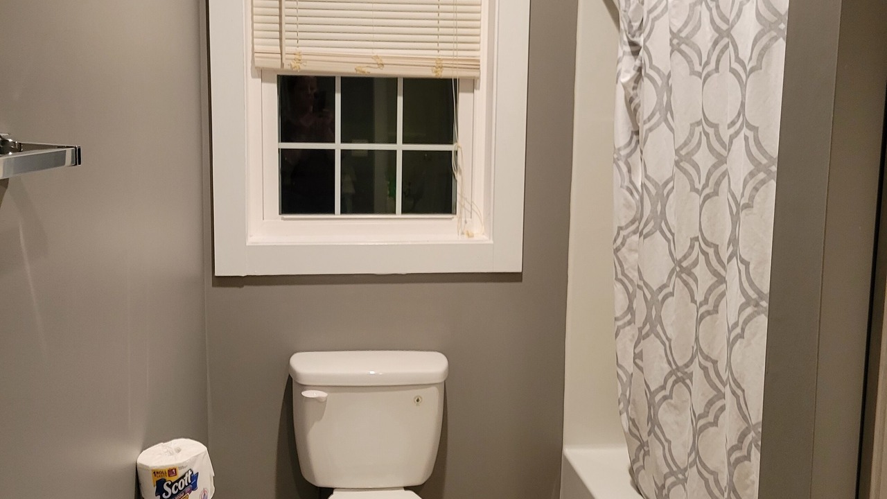 Photo of Bathroom in Cooperstown