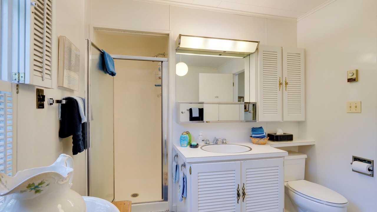 Photo of Bathroom in Schroon Lake