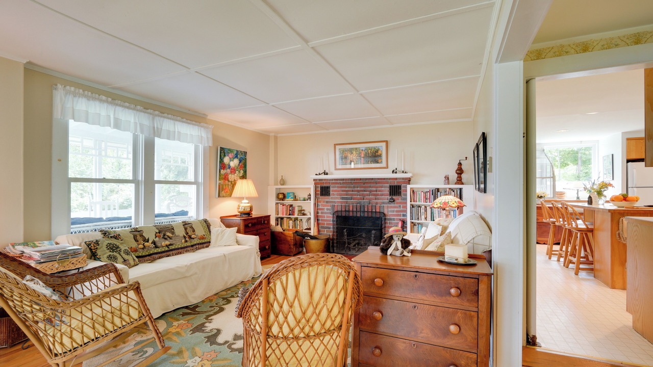 Photo of Livingroom in Schroon Lake