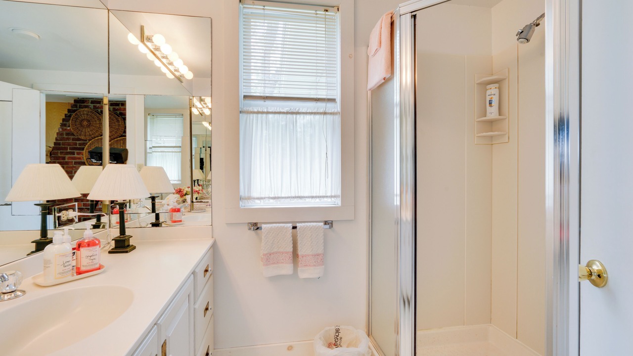 Photo of Bathroom in Schroon Lake