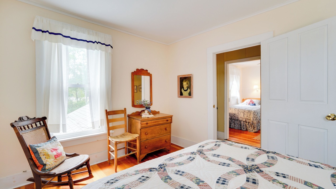 Photo of Bedroom in Schroon Lake