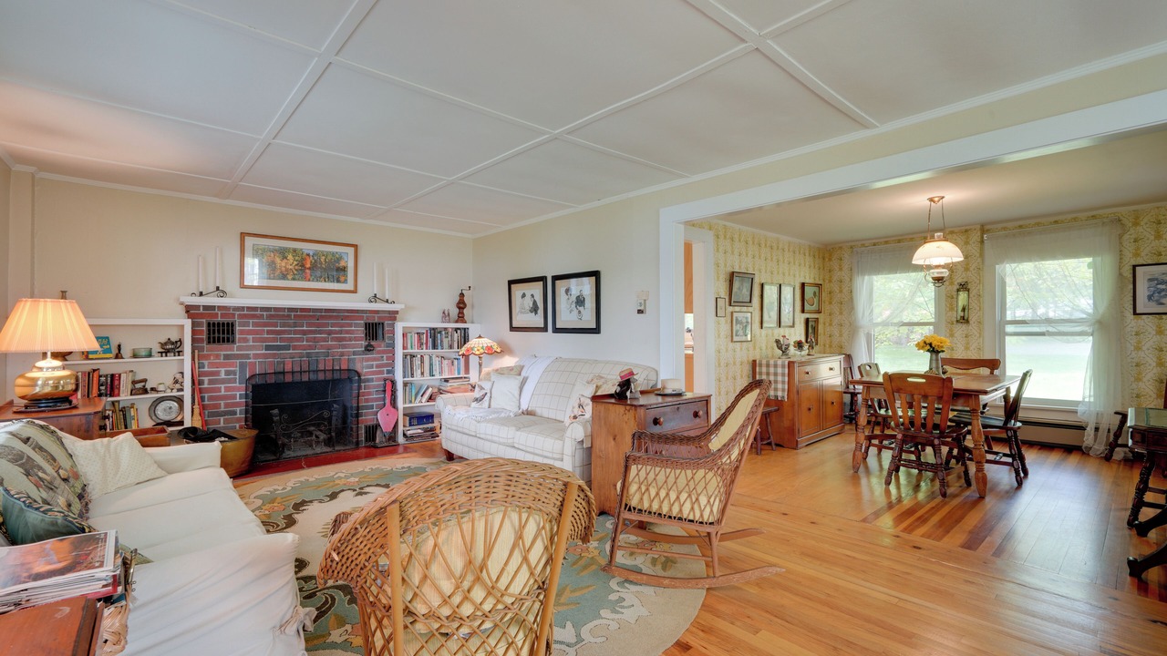 Photo of Livingroom in Schroon Lake