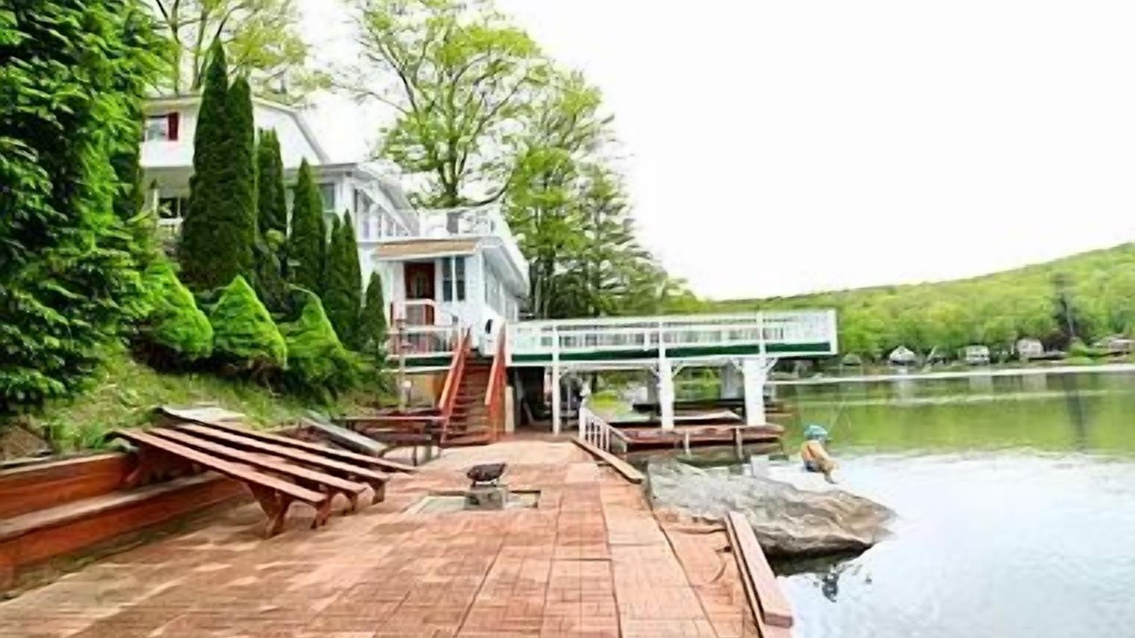 Photo of Outdoor in Hancock