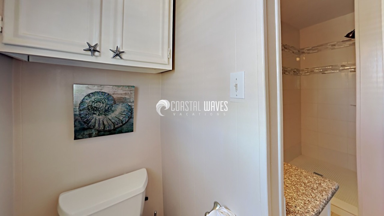 Photo of Bathroom in Pirates Beach
