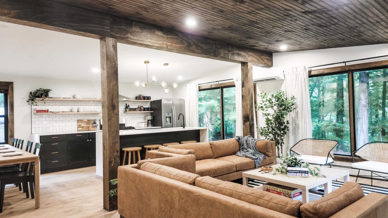 Photo of Livingroom in Chichester
