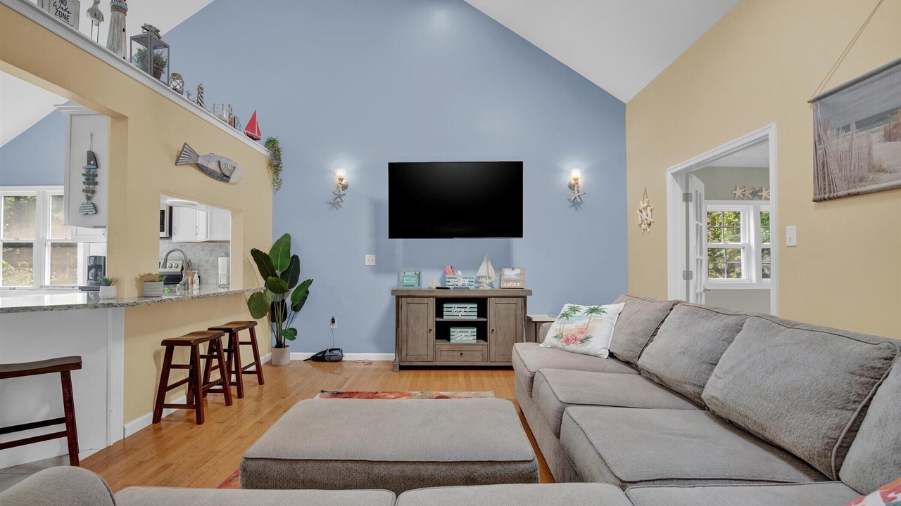 Photo of Livingroom in Ocean Pines