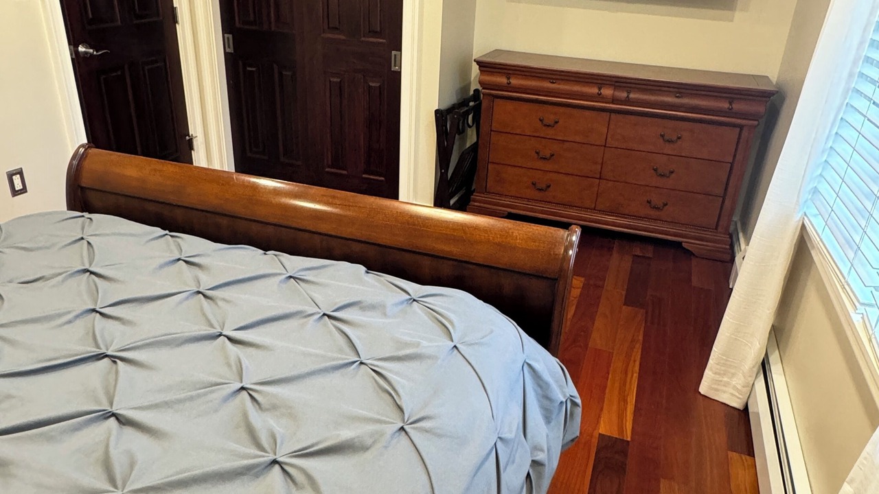 Photo of Bedroom in Williamsville