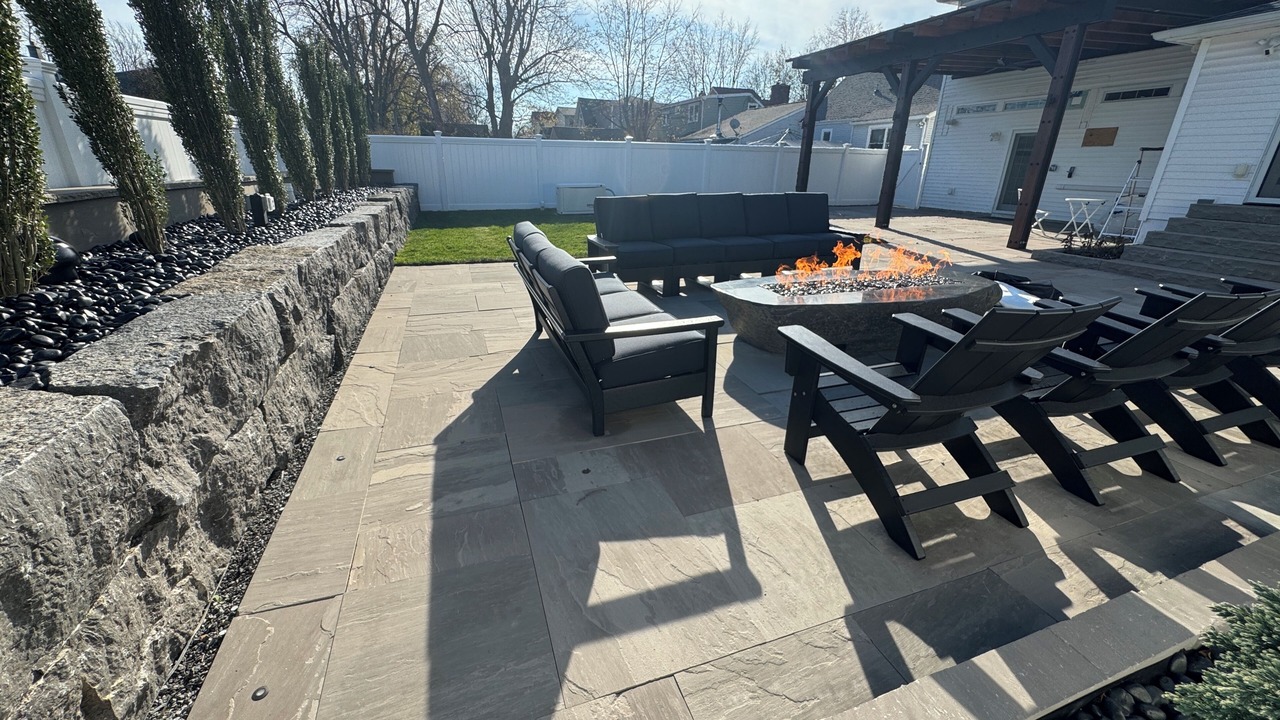 Photo of Patio Balcony in Williamsville