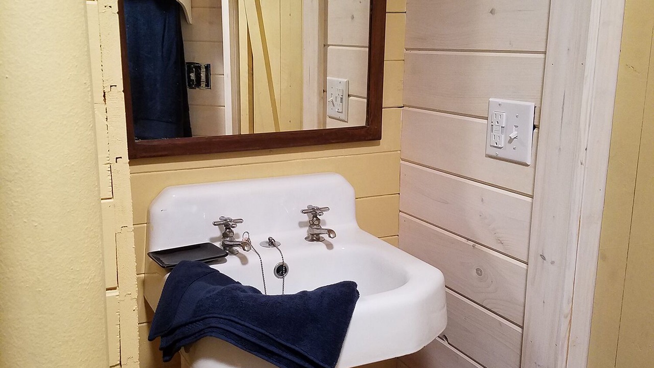 Photo of Bathroom in Barton
