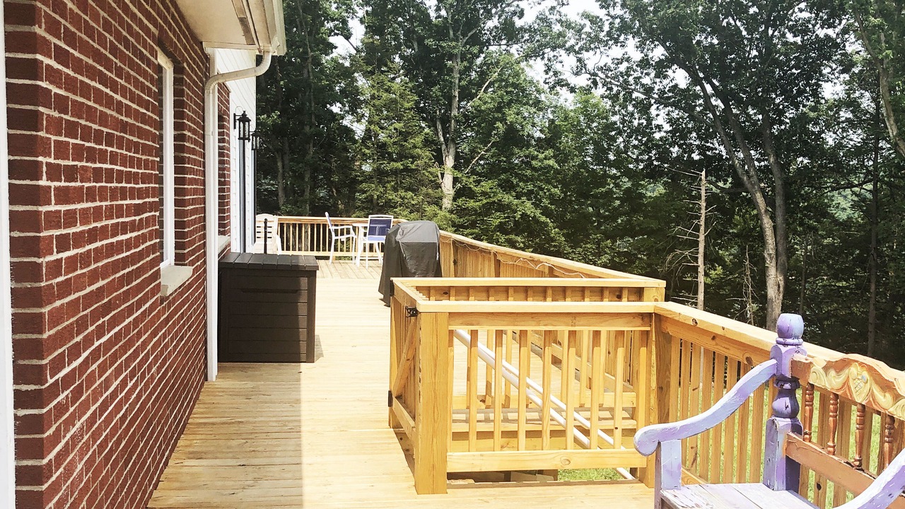 Photo of Patio Balcony in Keslers Cross Lanes