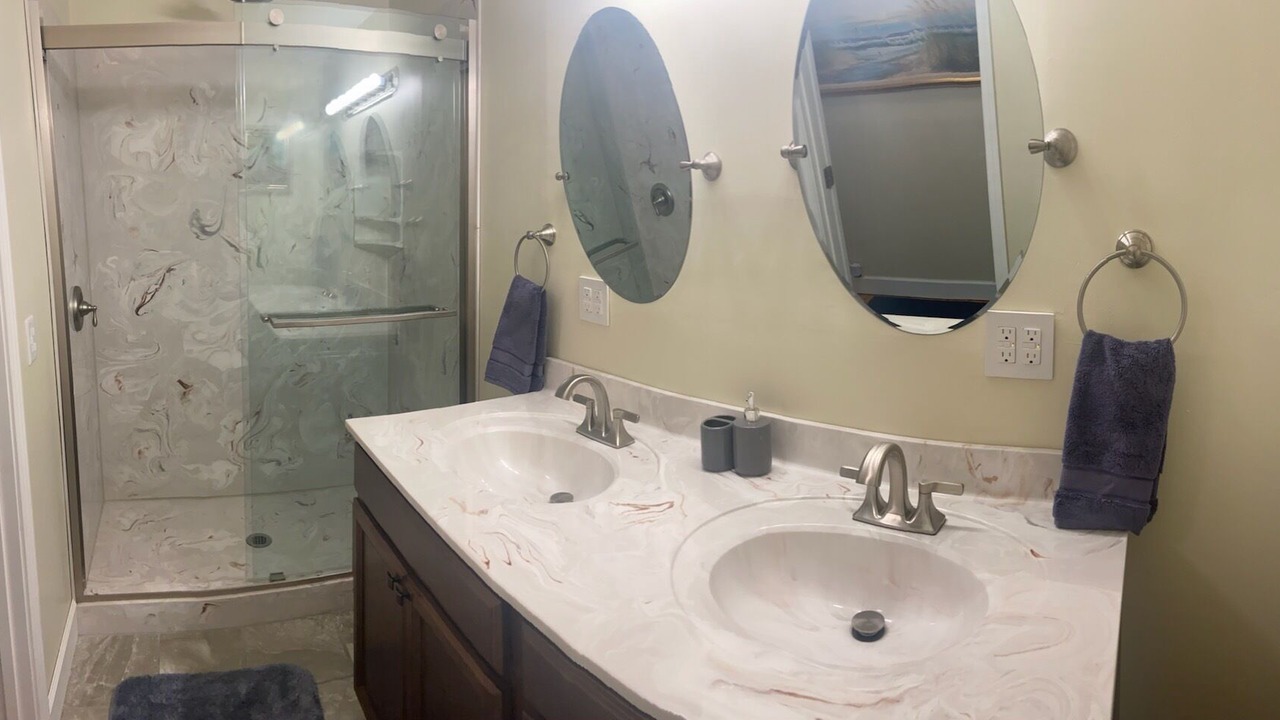 Photo of Bathroom in Keslers Cross Lanes