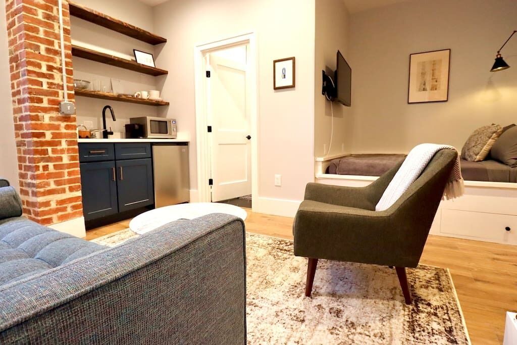 Photo of Livingroom in Old Town Alexandria