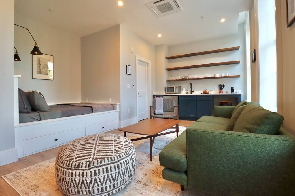Photo of Livingroom in Old Town Alexandria