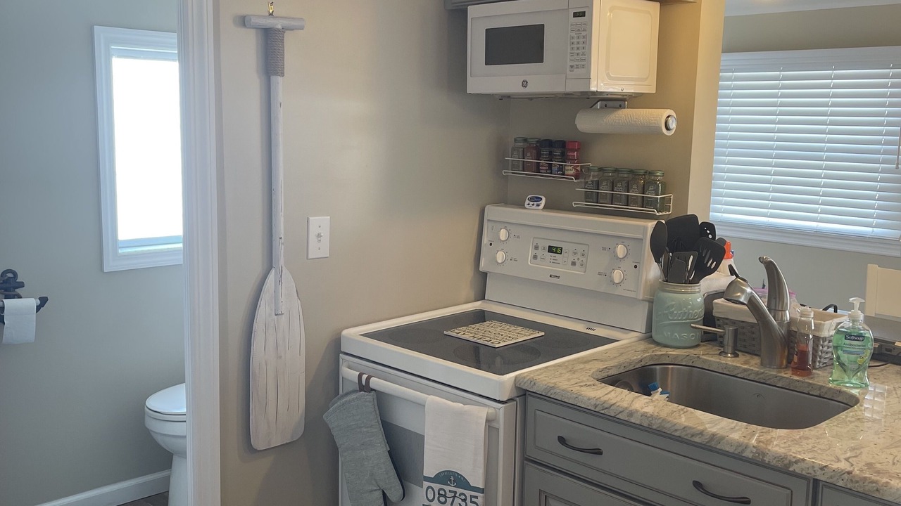 Photo of Kitchen in Ocean Beach III