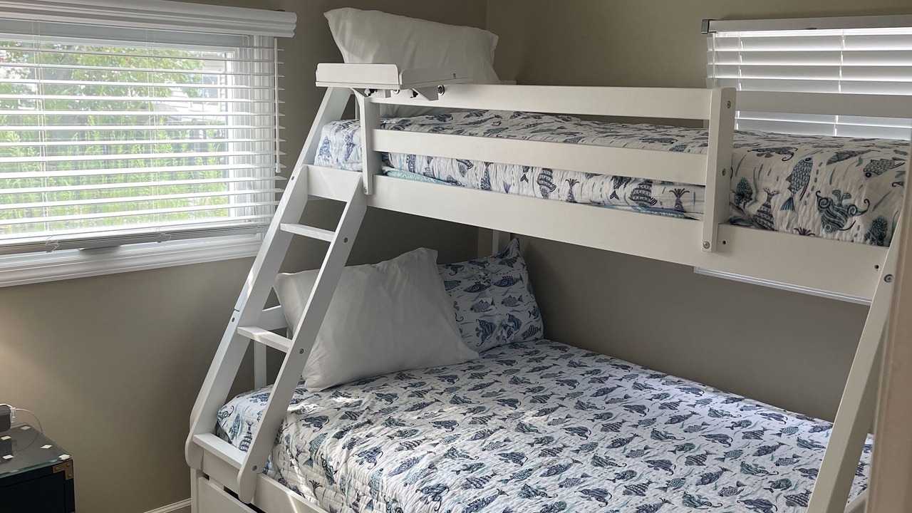 Photo of Bedroom in Ocean Beach III