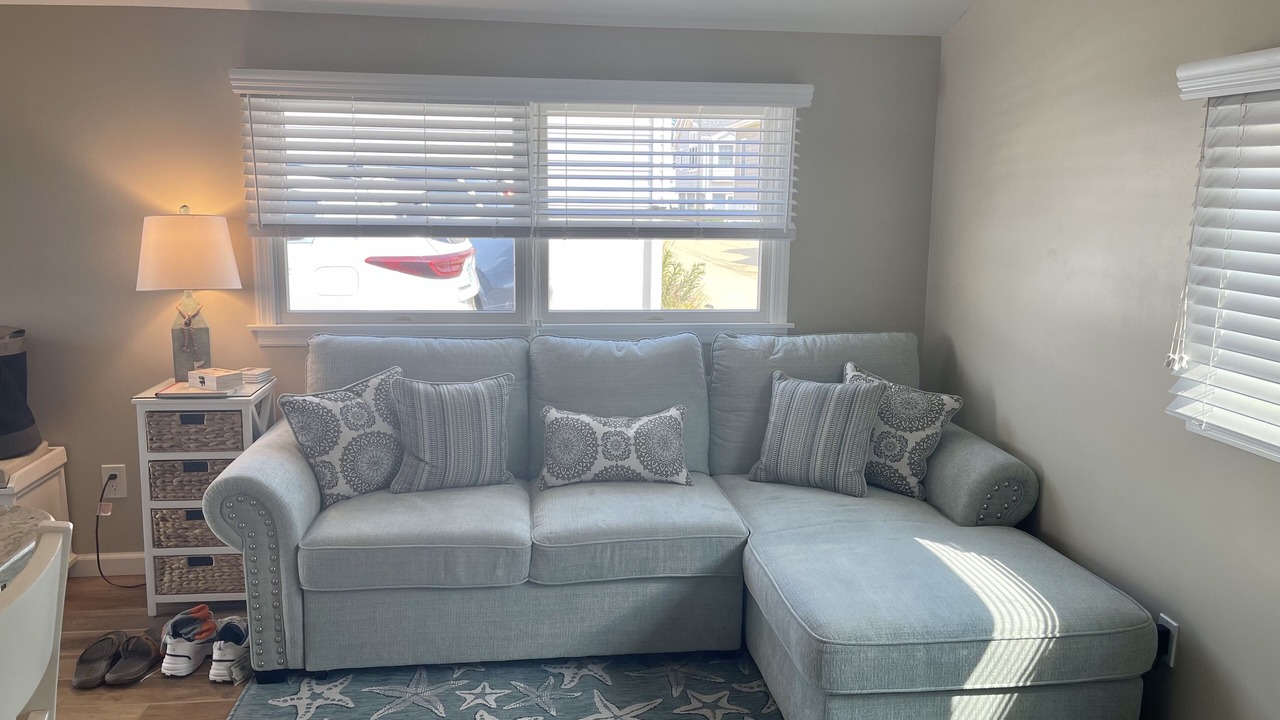 Photo of Livingroom in Ocean Beach III