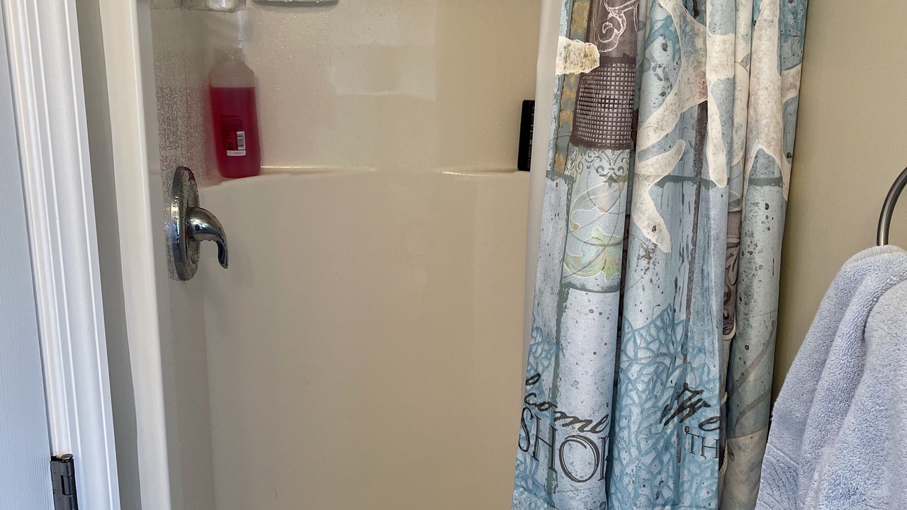 Photo of Bathroom in Ocean Beach III