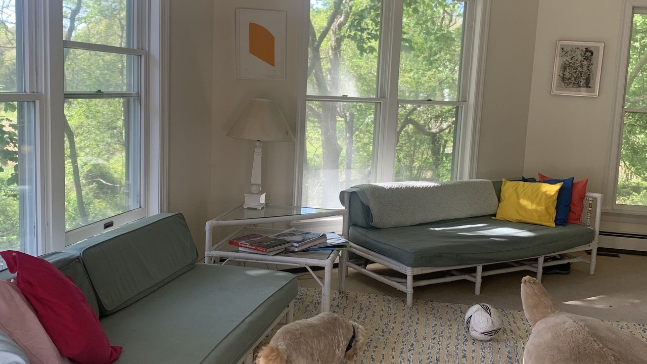Photo of Livingroom in Shelter Island Heights