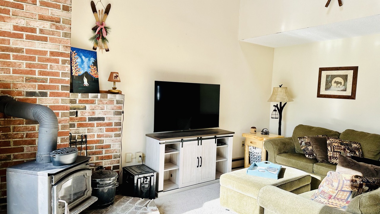 Photo of Livingroom in Intervale