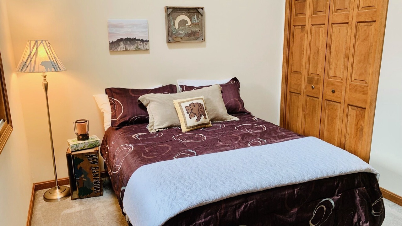 Photo of Bedroom in Intervale