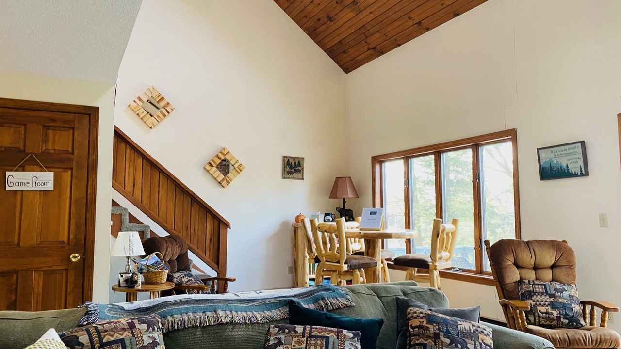 Photo of Livingroom in Intervale
