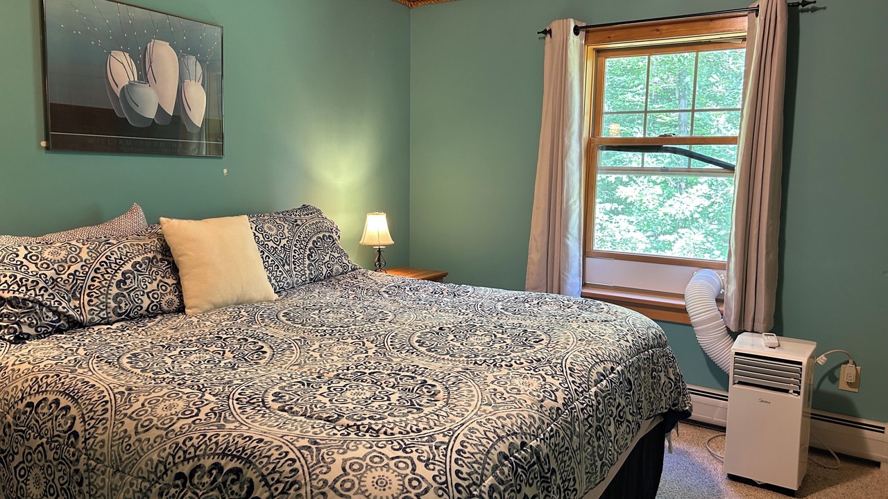 Photo of Bedroom in Bethel