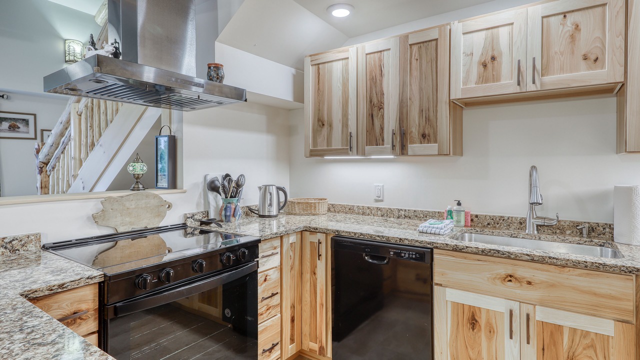 Photo of Kitchen in Warren