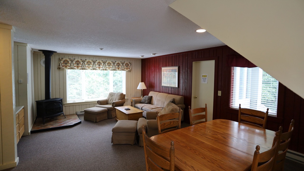 Photo of Livingroom in Waterville Valley