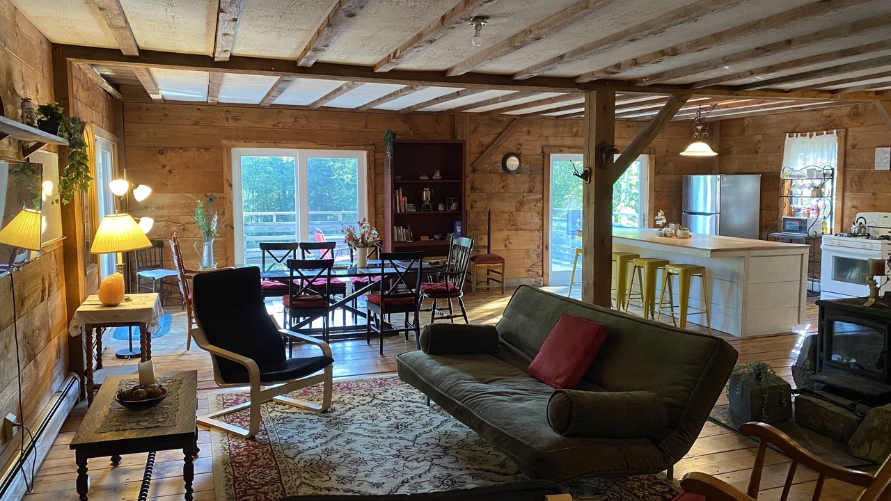 Photo of Livingroom in Williamsville